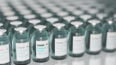 Nu kan ungdomar bli vaccinerade.