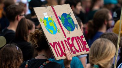 Protester för klimatet.